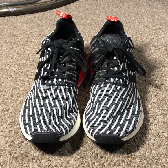 Adidas shoes - Picture 2 of 4